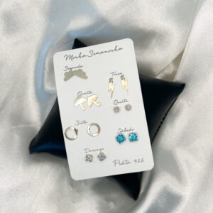 Cartela de brinco semaninha