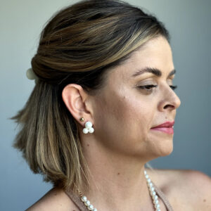 Brinco Triangulo Perola